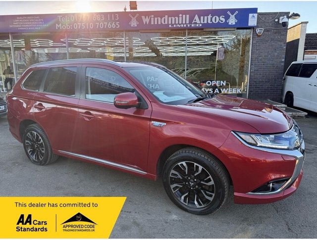 View our MITSUBISHI OUTLANDER
