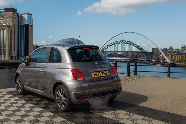 2017 FIAT 500 - Photo 3