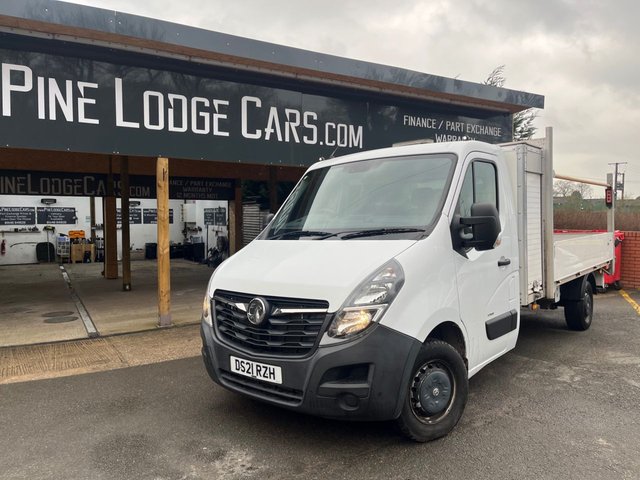 View our Vauxhall Movano 2.3 CDTi 3500 BiTurbo Chassis Cab 2dr Diesel Manual FWD L3 H1 Euro 6 (135 ps)