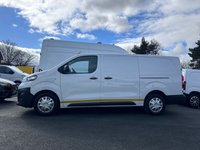 USED 2022 72 VAUXHALL VIVARO 1.5 Turbo D 2900 Dynamic Panel Van 6dr Diesel Manual L2 H1 Euro 6 (s/s) (100 ps) SENSORS/CARPLAY/EURO 6/1 OWNER