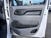 USED 2022 72 VAUXHALL VIVARO 1.5 Turbo D 2900 Dynamic Panel Van 6dr Diesel Manual L2 H1 Euro 6 (s/s) (100 ps) SENSORS/CARPLAY/EURO 6/1 OWNER