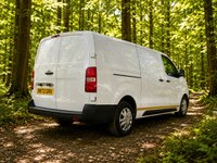 USED 2022 72 VAUXHALL VIVARO 1.5 Turbo D 2900 Dynamic Panel Van 6dr Diesel Manual L2 H1 Euro 6 (s/s) (100 ps) SENSORS/CARPLAY/EURO 6/1 OWNER