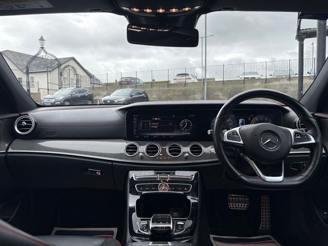 2018 Mercedes-Benz E-CLASS - Photo 10