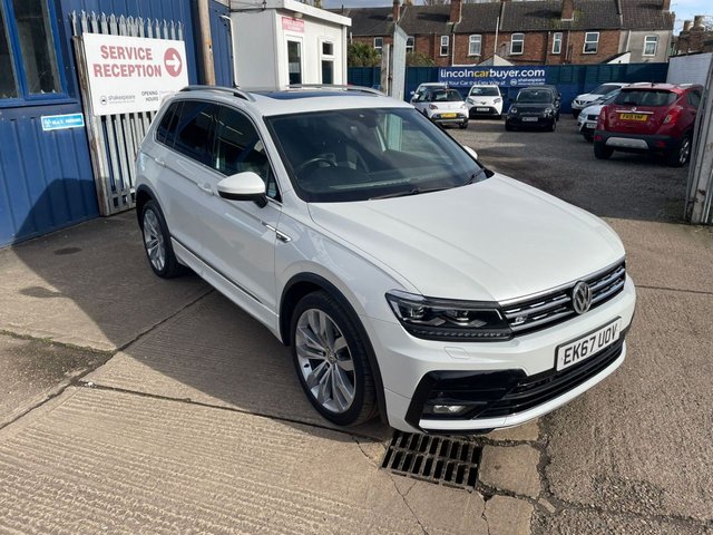 2017 VOLKSWAGEN TIGUAN 2017 2.0 TDI R-Line SUV 5dr Diesel DSG 4Motion Euro 6 (s/s) (190 ps) - Photo 8