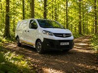 USED 2022 72 VAUXHALL VIVARO 1.5 Turbo D 2900 Dynamic Panel Van 6dr Diesel Manual L2 H1 Euro 6 (s/s) (100 ps) AIRCON/3 SEATS/BLUETOOTH/CARPLAY