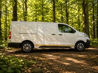 USED 2022 72 VAUXHALL VIVARO 1.5 Turbo D 2900 Dynamic Panel Van 6dr Diesel Manual L2 H1 Euro 6 (s/s) (100 ps) AIRCON/3 SEATS/BLUETOOTH/CARPLAY
