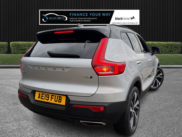 2019 Volvo Xc40 2L R-Design Pro 5dr - Photo 11