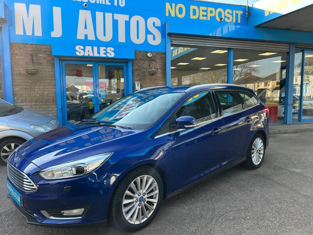 2015 Ford Focus 1L Titanium X 5dr - Photo 2