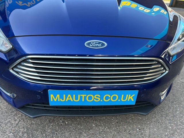 2015 Ford Focus 1L Titanium X 5dr - Photo 9