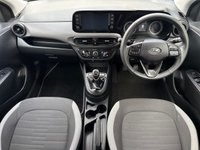 USED 2020 70 HYUNDAI I10 1.0 SE Connect Hatchback 5dr Petrol Manual Euro 6 (s/s) (67 ps) + SERVICE HISTORY + 18" ALLOY WHEELS + FIVE (5) SPEED MANUAL GEARBOX + DAYTIME RUNNING LIGHTS + LOW MILE AGE + GREAT LITTLE CAR + AUTO HEADLIGHTS + REAR CAMERA + CLIMATE CONTROL + CRUISE CONTROL + BLUETOOTH / TELEPHONE PREPARATION + RADIO / USB / DAB / MP3 PLAYER + MUCH MUCH MORE...