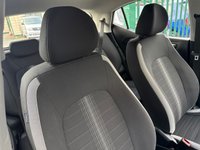 USED 2020 70 HYUNDAI I10 1.0 SE Connect Hatchback 5dr Petrol Manual Euro 6 (s/s) (67 ps) + SERVICE HISTORY + 18" ALLOY WHEELS + FIVE (5) SPEED MANUAL GEARBOX + DAYTIME RUNNING LIGHTS + LOW MILE AGE + GREAT LITTLE CAR + AUTO HEADLIGHTS + REAR CAMERA + CLIMATE CONTROL + CRUISE CONTROL + BLUETOOTH / TELEPHONE PREPARATION + RADIO / USB / DAB / MP3 PLAYER + MUCH MUCH MORE...