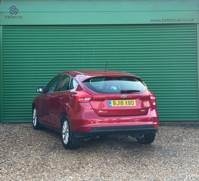 2018 FORD FOCUS 1.0T EcoBoost Titanium Hatchback 5dr Petrol Manual Euro 6 (s/s) (100 ps) - Photo 6