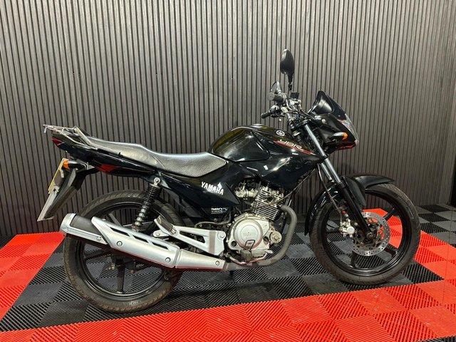 View our YAMAHA YBR 125