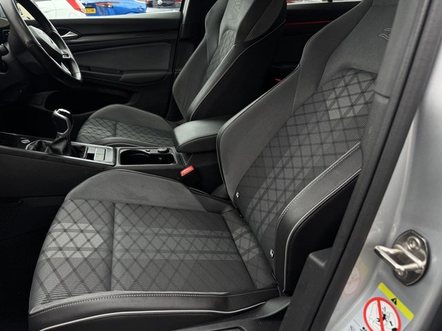 2020 VOLKSWAGEN GOLF 2020 1.5 TSI R-Line Hatchback 5dr Petrol - Photo 5