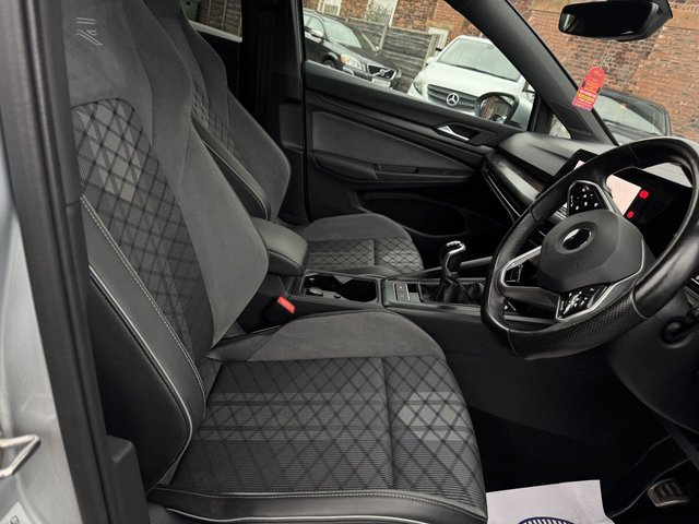2020 VOLKSWAGEN GOLF 2020 1.5 TSI R-Line Hatchback 5dr Petrol - Photo 9