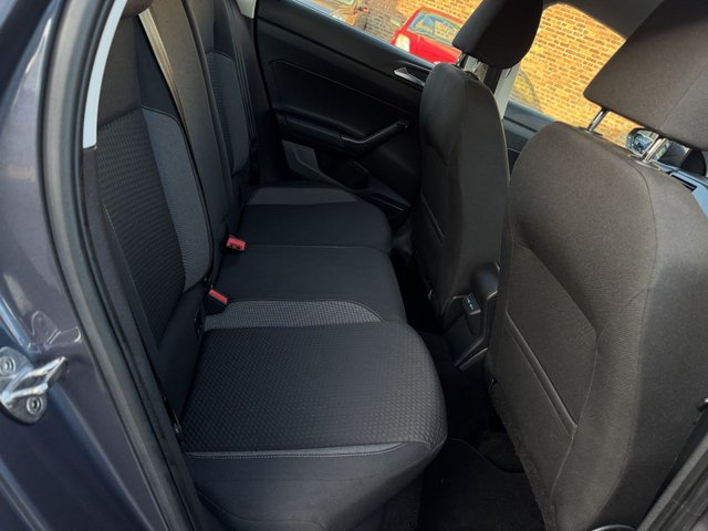 2022 VOLKSWAGEN POLO 2022 1.0 EVO Life Hatchback 5dr Petrol - Photo 7