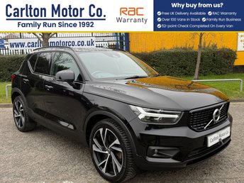 2020 VOLVO XC40