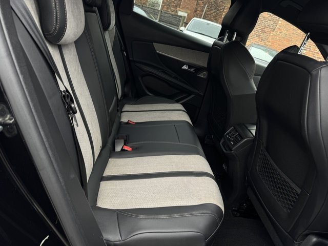 2021 PEUGEOT 3008 2021 1.6 13.2kWh GT SUV 5dr Petrol Plug-in Hybrid e-EAT 4WD Euro 6 (s/s) (300 ps) - Photo 7