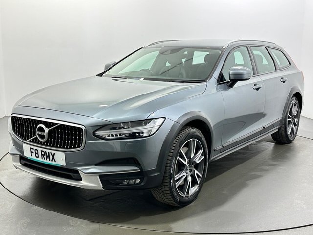 2020 Volvo V90 Cross Country - Photo 4