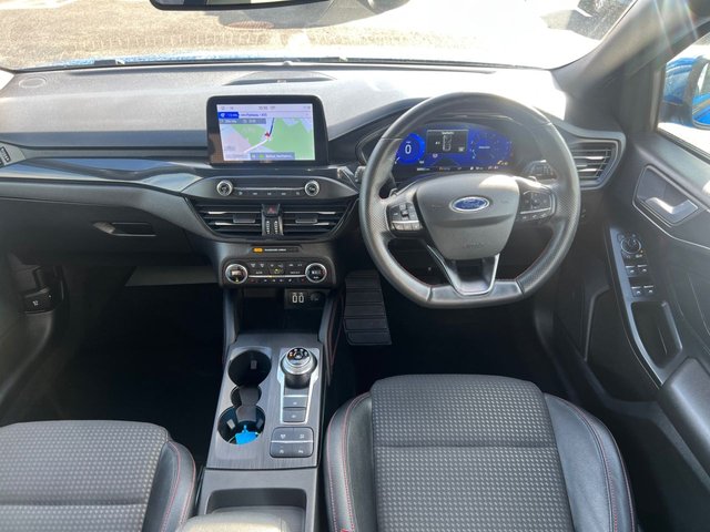 2021 Ford Focus 1L St-Line X 5dr - Photo 6