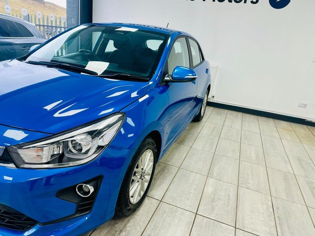 2021 KIA RIO - Photo 2