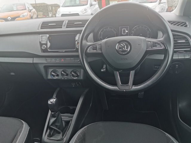 2020 SKODA FABIA - Photo 8