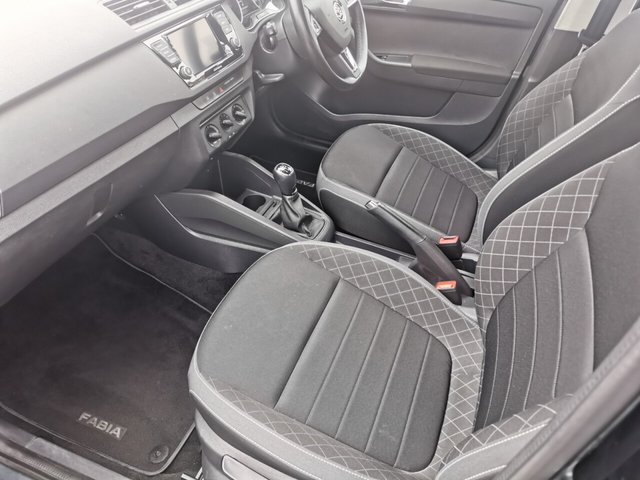 2020 SKODA FABIA - Photo 9