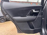 USED 2017 17 KIA NIRO 1.6h GDi 2 SUV 5dr Petrol Hybrid DCT Euro 6 (s/s) (139 bhp) SAT-NAV | REAR CAMERA