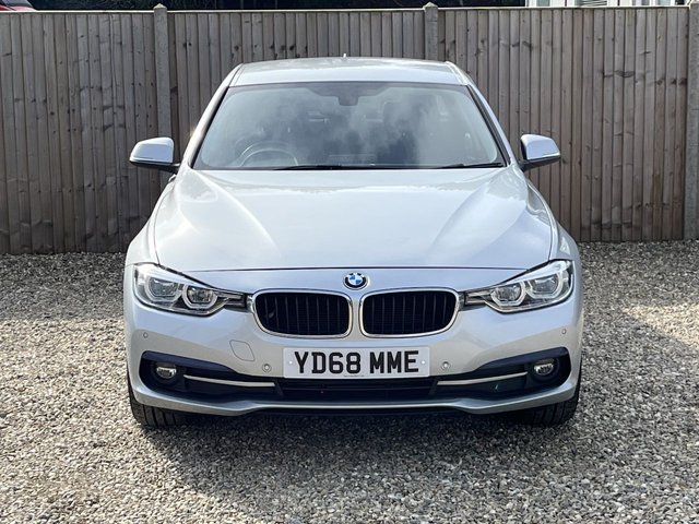 2018 BMW 3 SERIES - Photo 8