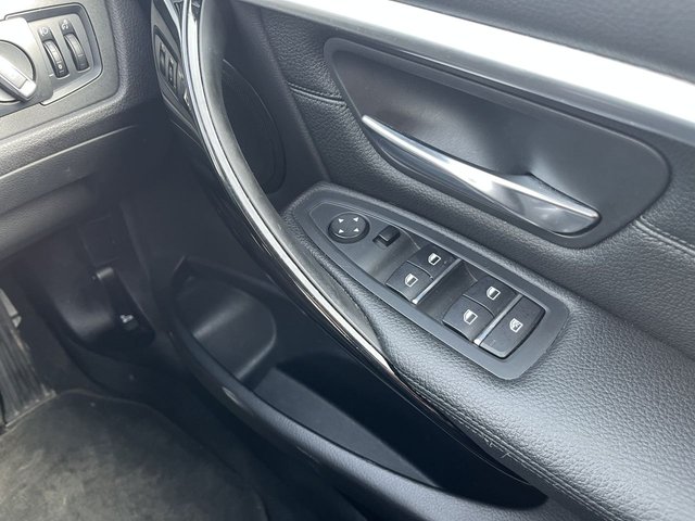 2018 BMW 3 SERIES - Photo 12