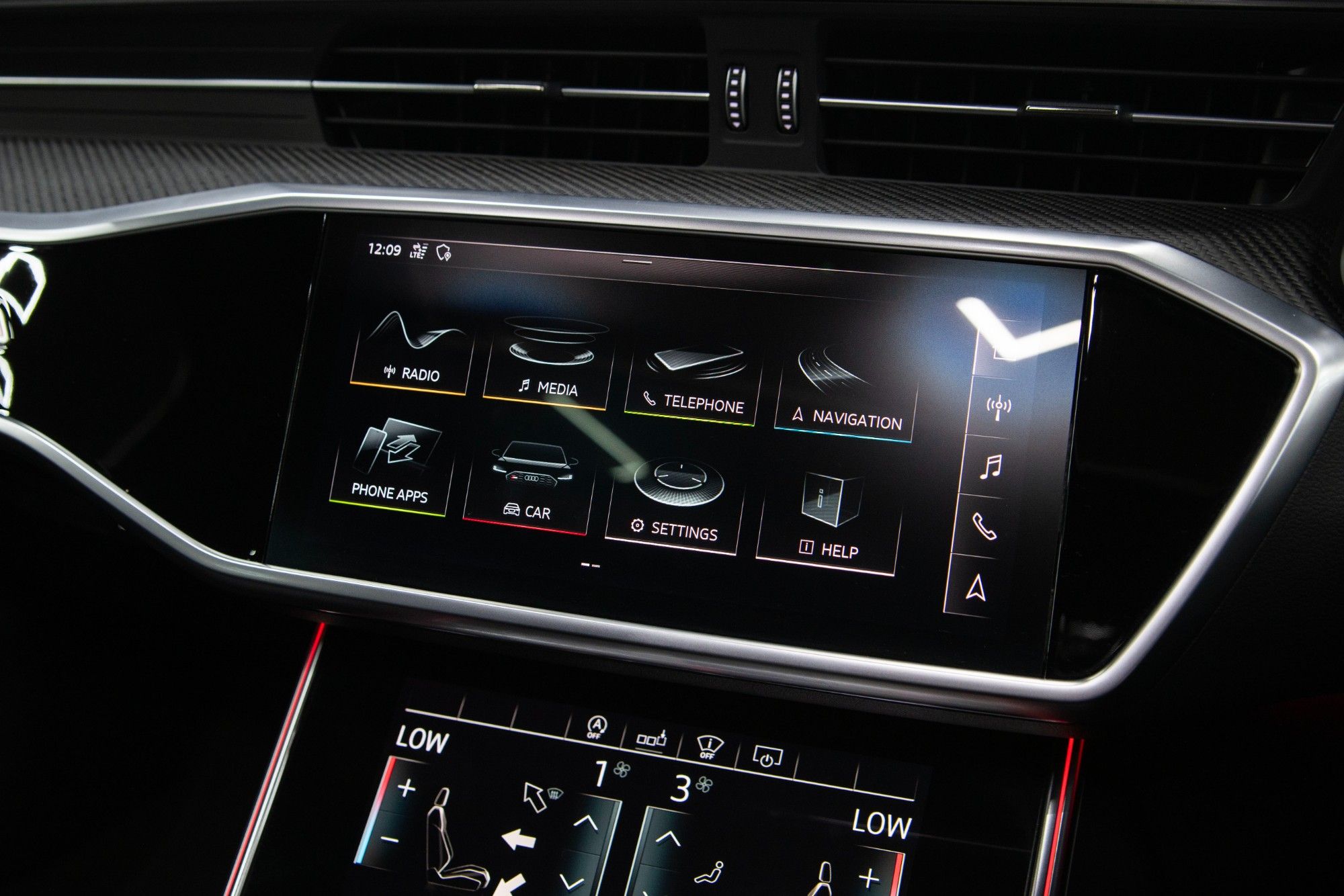 USED 2020 V AUDI RS6 AVANT 4.0 TFSI V8 Vorsprung Estate 