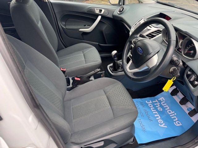 2012 FORD FIESTA 2012 1.4 TDCi DPF Zetec Hatchback 5dr Diesel Manual (104 g/km, 69 bhp)
        
          £20 TAX! ONLY 59K, 2 KEYS - Photo 8