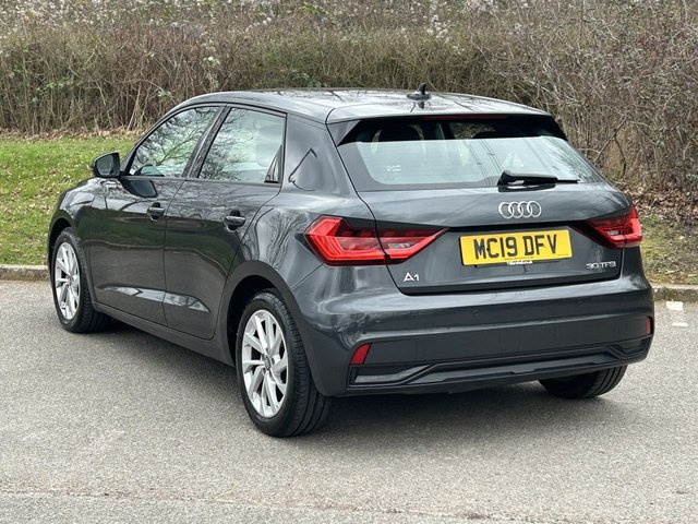 2019 AUDI A1 - Photo 3