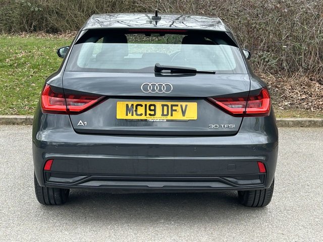 2019 AUDI A1 - Photo 4
