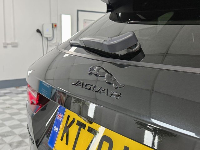 2021 JAGUAR F-PACE 2021 2.0 P250i R-Dynamic HSE SUV 5dr Petrol Auto AWD Euro 6 (s/s) (250 ps) - Photo 12