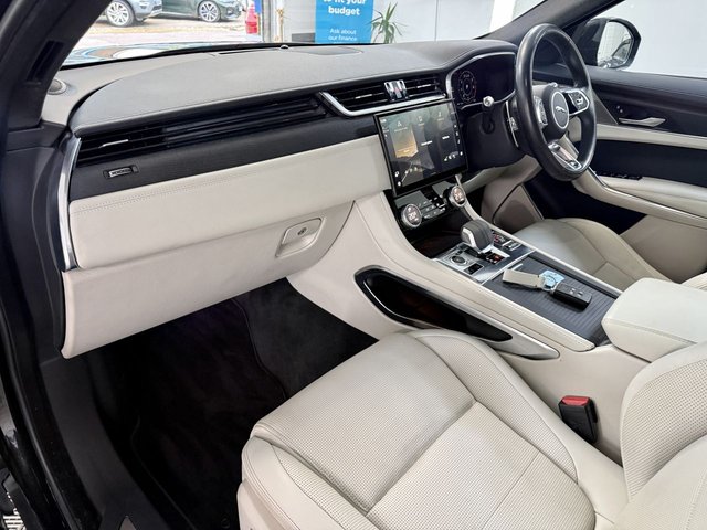2021 JAGUAR F-PACE 2021 2.0 P250i R-Dynamic HSE SUV 5dr Petrol Auto AWD Euro 6 (s/s) (250 ps) - Photo 2