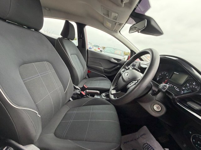 2018 Ford Fiesta 1.1L Style 5dr - Photo 12