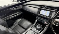 USED 2016 16 JAGUAR XF 2.0d R-Sport Saloon 4dr Diesel Auto Euro 6 (s/s) (180 ps) 