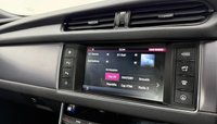 USED 2016 16 JAGUAR XF 2.0d R-Sport Saloon 4dr Diesel Auto Euro 6 (s/s) (180 ps) 