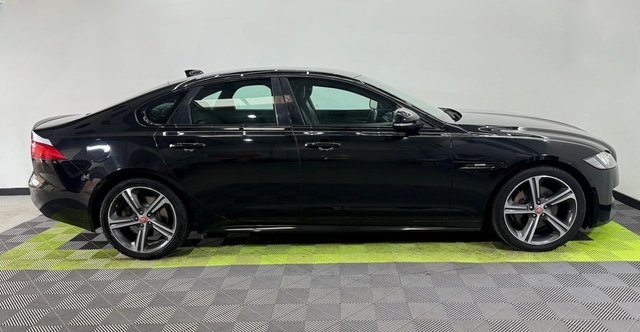 2016 JAGUAR XF - Photo 8