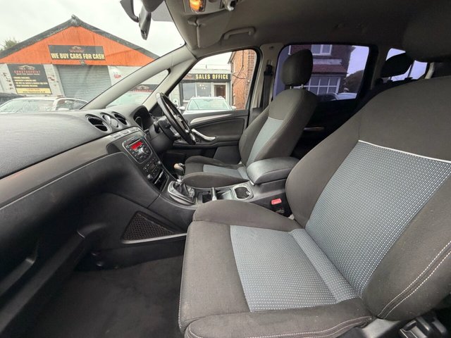 2012 Ford S-Max 1.6L Zetec 5dr - Photo 8
