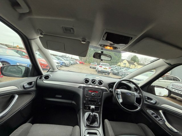 2012 Ford S-Max 1.6L Zetec 5dr - Photo 10