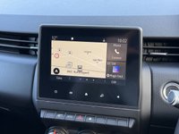 USED 2020 20 RENAULT CLIO 1.0 TCe Iconic Hatchback 5dr Petrol Manual Euro 6 (s/s) (100 ps) FULL MAIN DEALER SERVICE HISTORY+2 OWNERS FROM NEW+FINANCE AVAILABLE+SATELLITE NAVIGATION+REAR PARKING SENSORS
