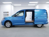 USED 2024 24 VOLKSWAGEN CADDY MAXI C20 2.0 TDI 122 BHP COMMERCE PRO DSG AUTO ( LEATHER ) DSG AUTO | MAXI LONG | SAT NAV | LEATHER !