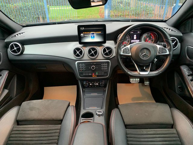 2016 Mercedes-Benz Gla 1.6L Amg Line 5dr - Photo 9