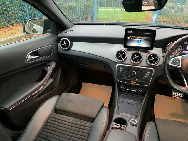 2016 Mercedes-Benz Gla 1.6L Amg Line 5dr - Photo 11