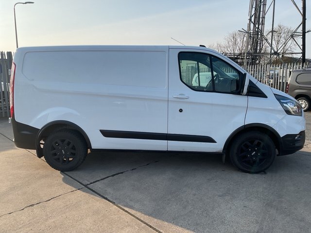 2022 FORD TRANSIT CUSTOM - Photo 3