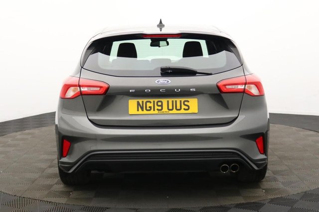 2019 Ford Focus - Photo 6