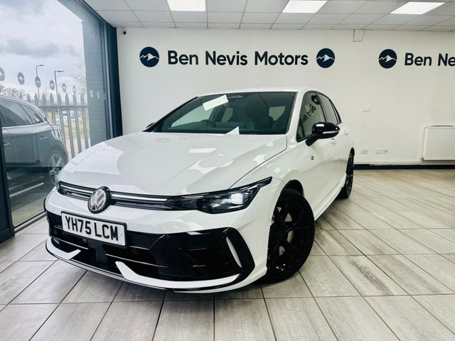 2025 VOLKSWAGEN GOLF