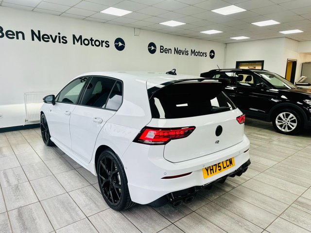 2025 VOLKSWAGEN GOLF - Photo 5